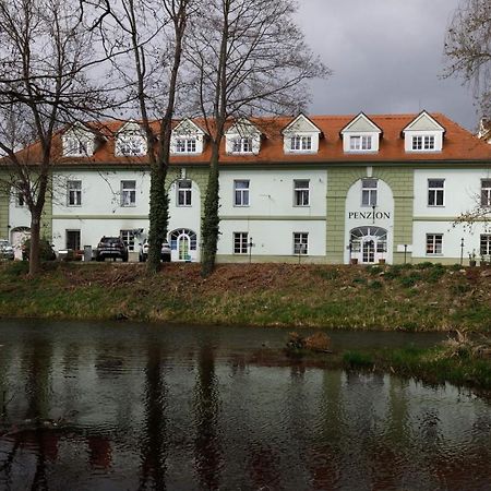 Litvan Sunset Apartments Ceske Budejovice Kültér fotó