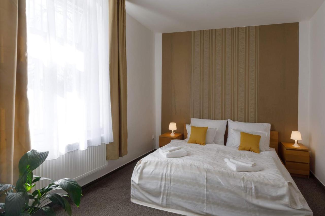 Litvan Sunset Apartments Ceske Budejovice Kültér fotó